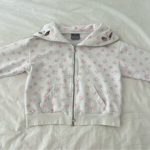 Ashley Williams White Printed Hoodie